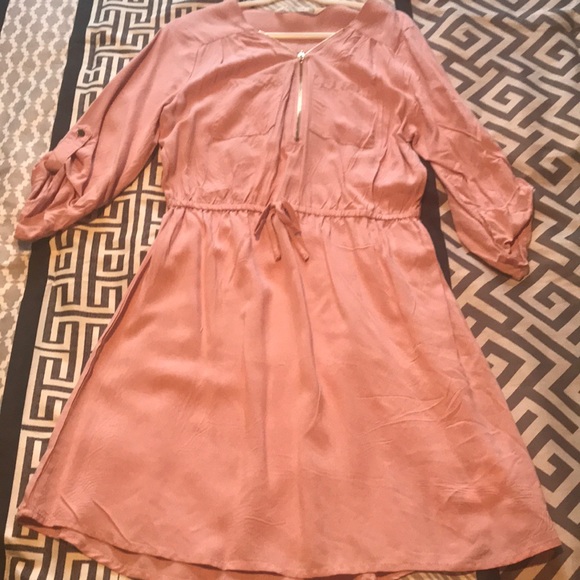 Dress - Picture 2 of 3